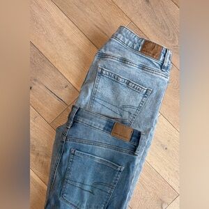 American Eagle Outfitters Medium Blue High Rise Jeans